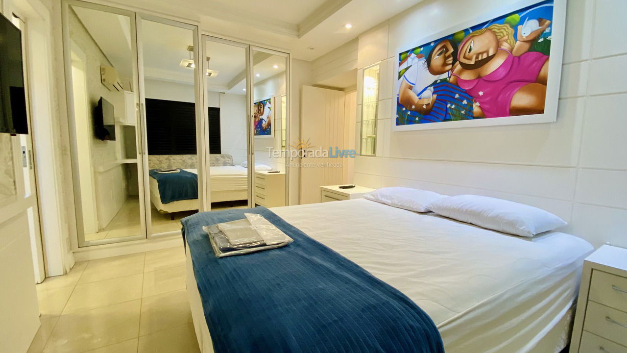 Apartamento para aluguel de temporada em Balneário Camboriú (Praia Central)