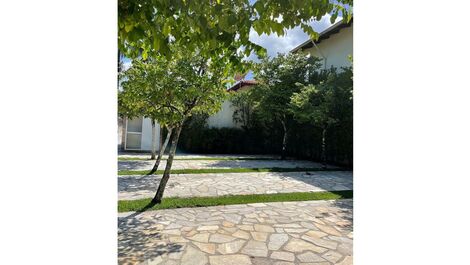 House with swimming pool, 300 mt from the sea, do everything on foot!