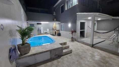 Casa para alugar em Cabo Frio - Bairro Jacaré