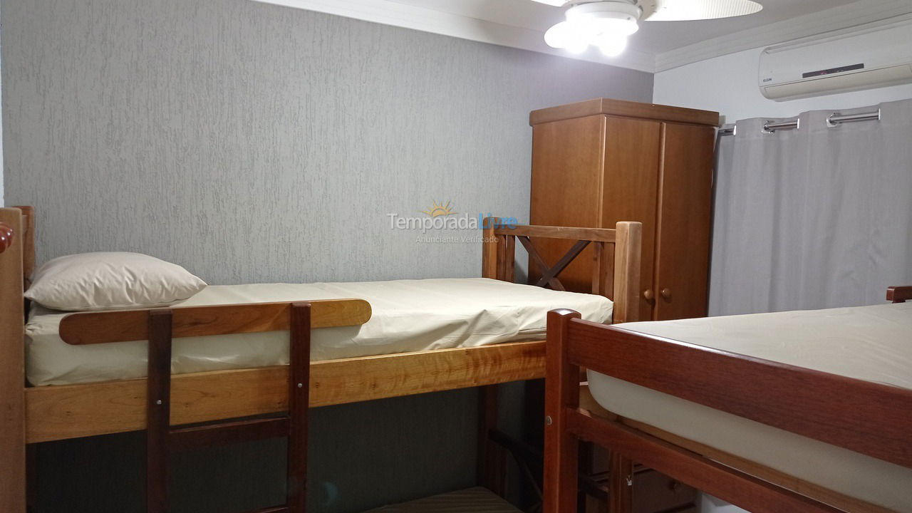Apartamento para alquiler de vacaciones em Ubatuba (Praia Grande)