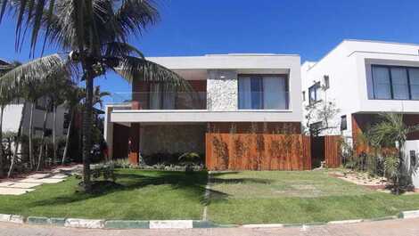 HOUSE PÉ NA AREIA (SEA FRONT) 8 SUITES GUARAJUBA CLOSED CONDOMINIUM