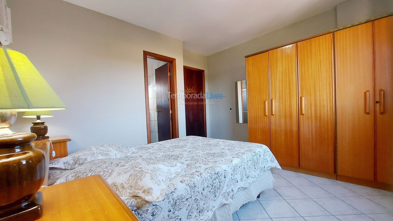 Apartment for vacation rental in Bombinhas (Praia de Bombas)