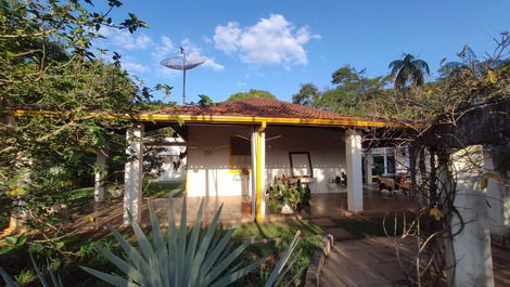 Casa lateral