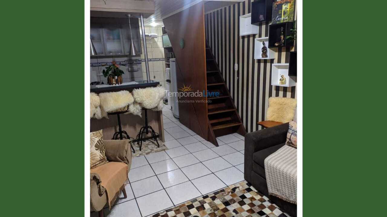 Casa para aluguel de temporada em Canela (Centro)