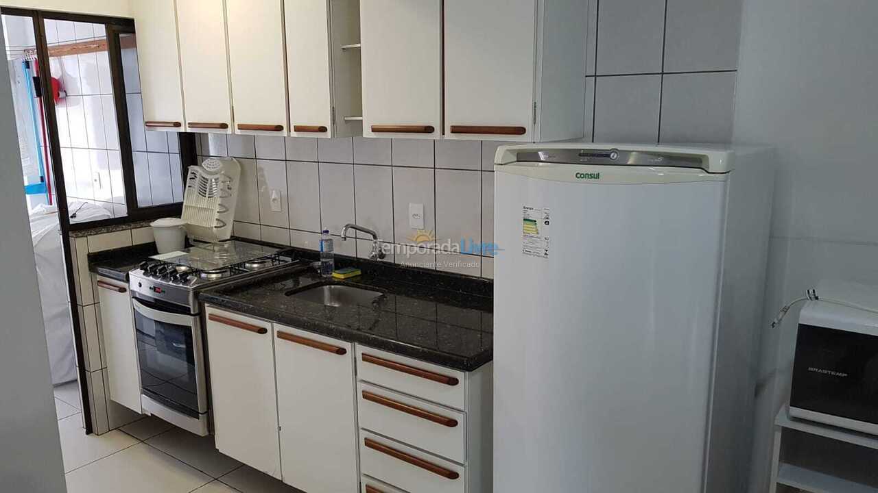 Apartamento para aluguel de temporada em Bombinhas (Praia de Bombas)
