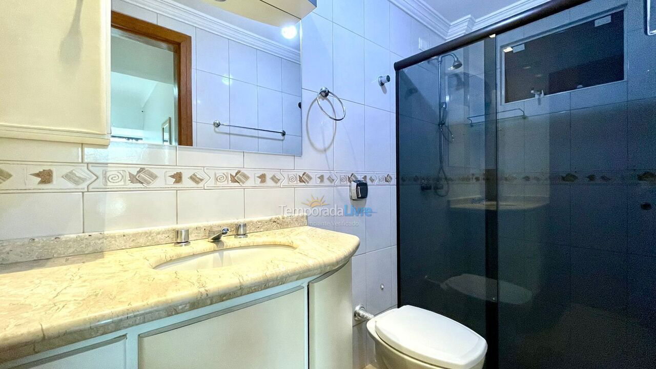 Apartamento para alquiler de vacaciones em Itapema (Meia Praia)