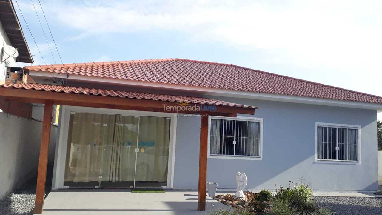 Casa para aluguel de temporada em Palhoça (Praia da Pinheira)