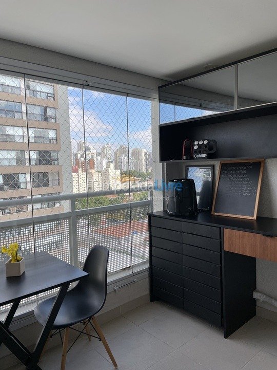 Apartment for vacation rental in São Paulo (Campo Belo)