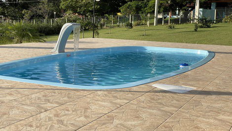 Linda Chácara - Agradavel Piscina Tranquilidade vista cinematrografica