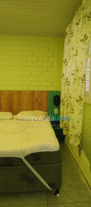 Apartamento para aluguel de temporada em Balneário Pinhal (Balneário Pinhal)