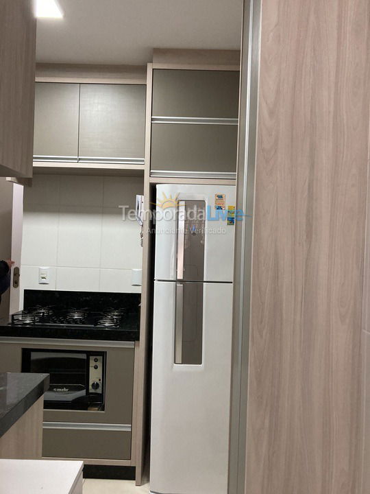 Apartamento para alquiler de vacaciones em Itapema (Meia Praia)