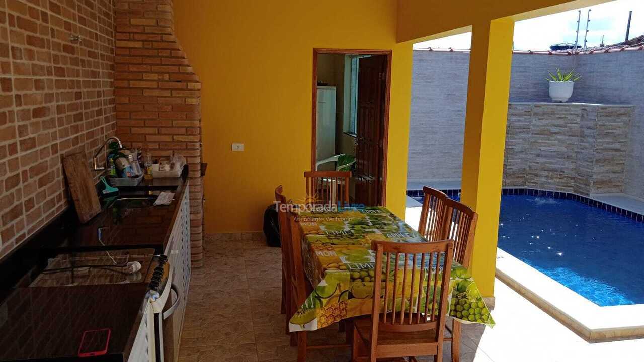 House for vacation rental in Peruíbe (Estancia São José)