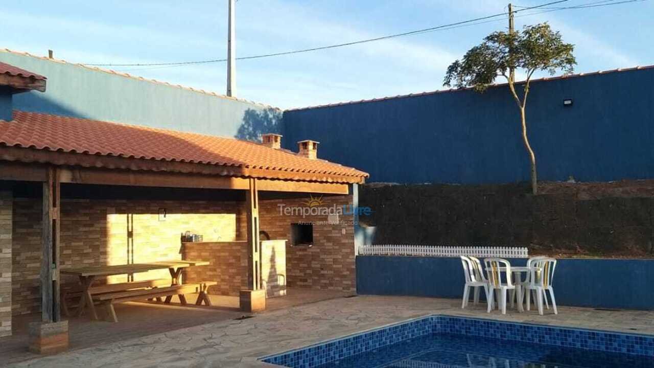 Chácara / sítio para aluguel de temporada em Igaratá (Bairro Fazenda São Pedro)