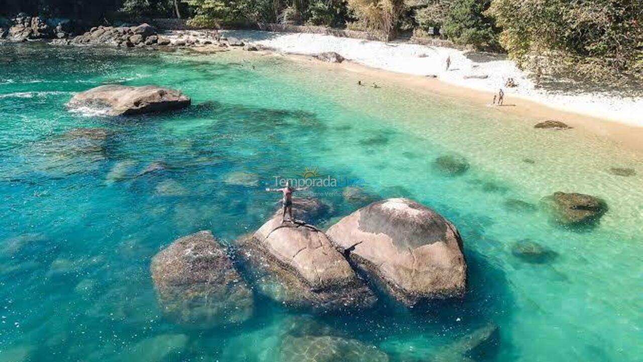 Apartamento para aluguel de temporada em Ubatuba (Maranduba)