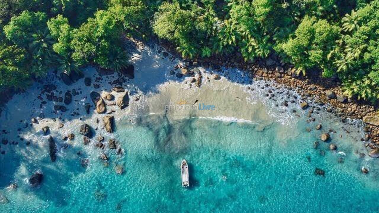 Apartamento para aluguel de temporada em Ubatuba (Maranduba)