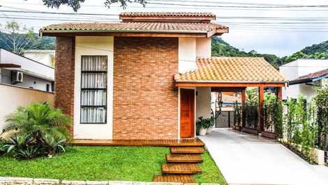House for rent in Ubatuba - Horto Florestal