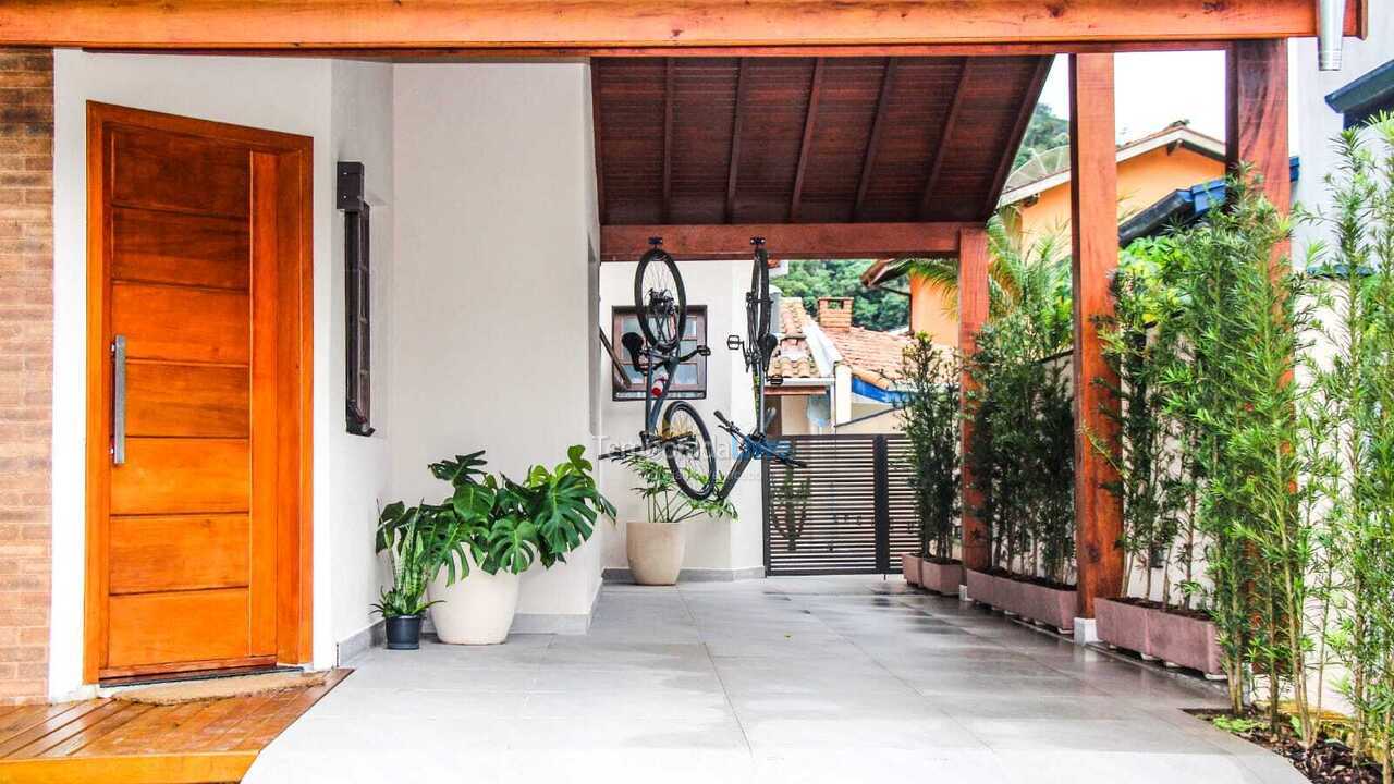 Casa para aluguel de temporada em Ubatuba (Horto Florestal)