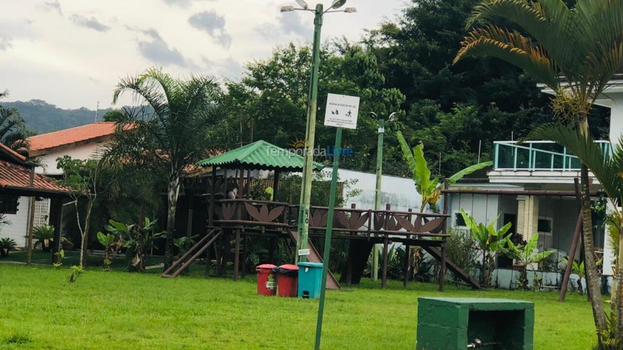 Casa para aluguel de temporada em Ubatuba (Horto Florestal)