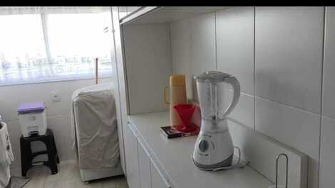 Bancada cozinha e area de servico