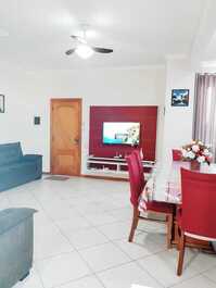 Cobertura duplex para 9 pessoas na praia de Bombas Bombinhas SC!