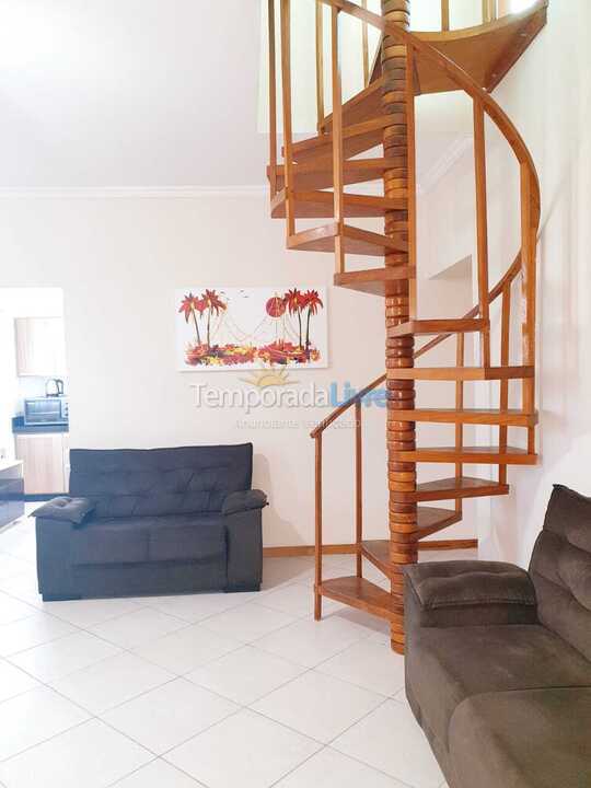Apartamento para aluguel de temporada em Bombinhas (Praia de Bombas)