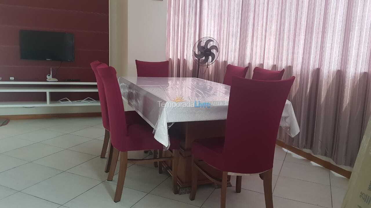 Apartamento para aluguel de temporada em Bombinhas (Praia de Bombas)