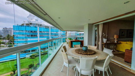 Beautiful and luxurious apartment facing the sea with 4 suites - Mod. 7