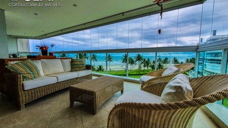 Hermoso y lujoso frente al mar con 4 suites - Mod. 7