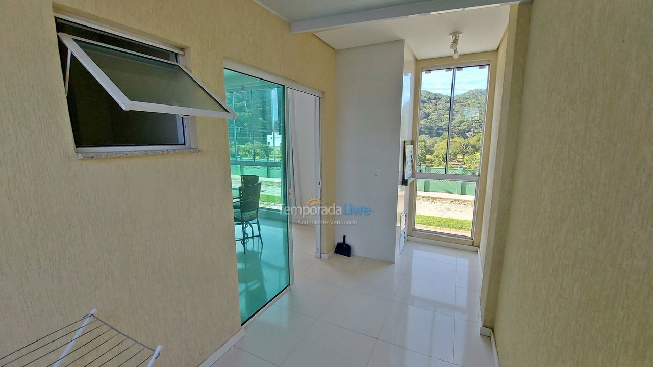 Apartment for vacation rental in Bombinhas (Mariscal)