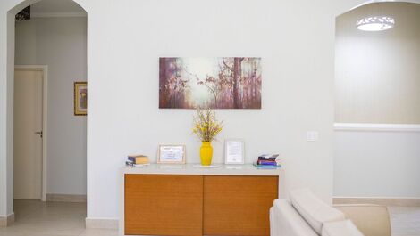 HERMOSA CASA CON PISCINA EN CONDOMINIO CERRADO CON TOTAL SEGURIDAD Y...