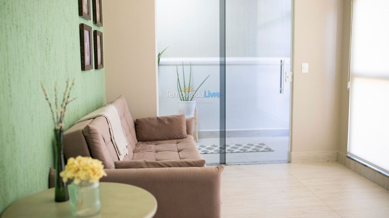 Casa para alquiler de vacaciones em Caldas Novas (Condomínio Marina Di Caldas)