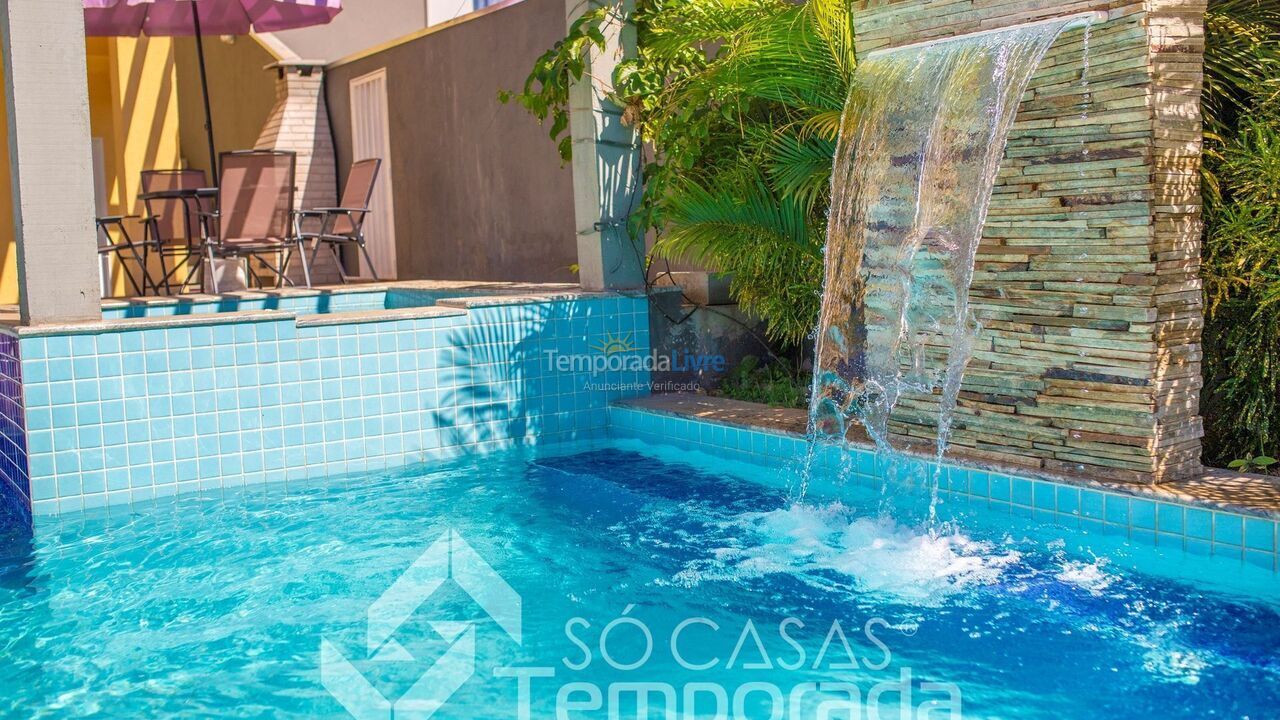 Casa para alquiler de vacaciones em Caldas Novas (Condomínio Marina Di Caldas)
