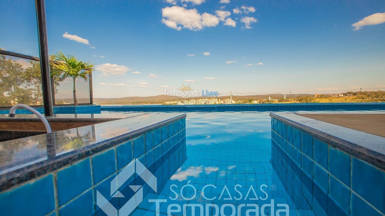 Casa para aluguel de temporada em Caldas Novas (Condomínio Marina Di Caldas)