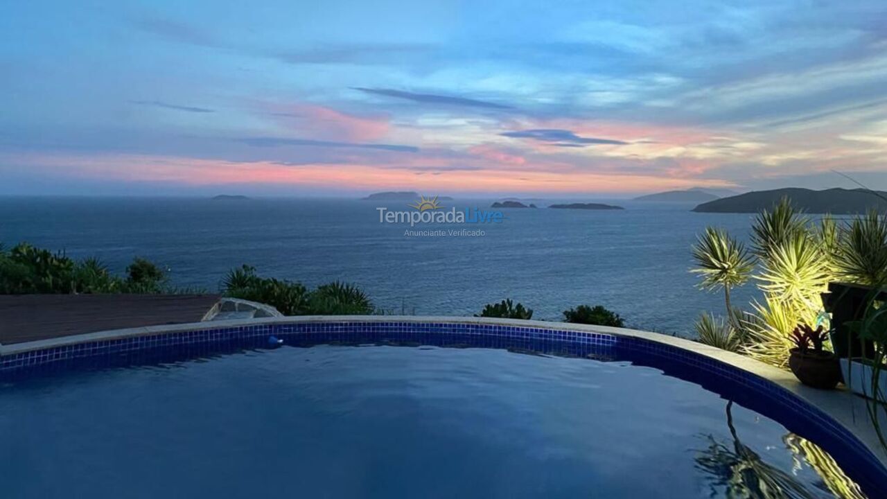 Casa para aluguel de temporada em Armação dos Búzios (Geribá)