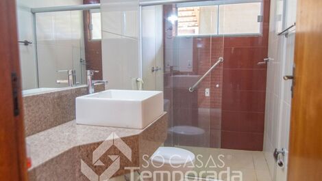 Recanto no campo, piscina com bar molhado e wi-fi