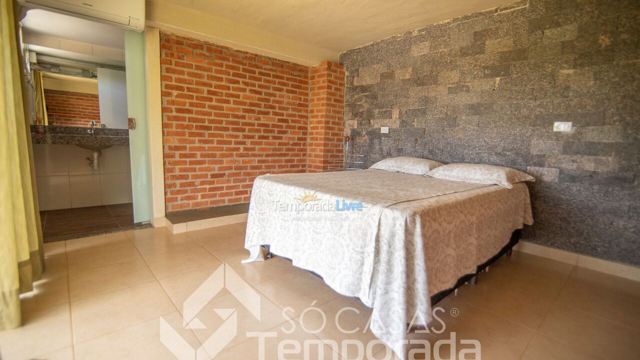 Chácara / sítio para aluguel de temporada em Caldas Novas (Zona Rural Caldas Novas)