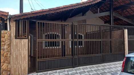 Casa para alquilar en Praia Grande - Vila Tupi