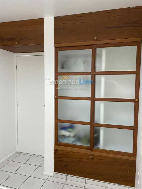 Apartamento para aluguel de temporada em Florianopolis (Praia dos Ingleses)