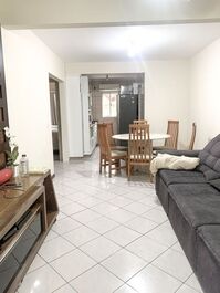 Excellent property Centro de Bombinhas, 30 meters from the sea.