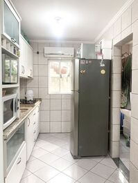 Excellent property Centro de Bombinhas, 30 meters from the sea.
