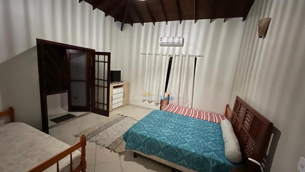 House for vacation rental in Ubatuba (Horto Florestal)