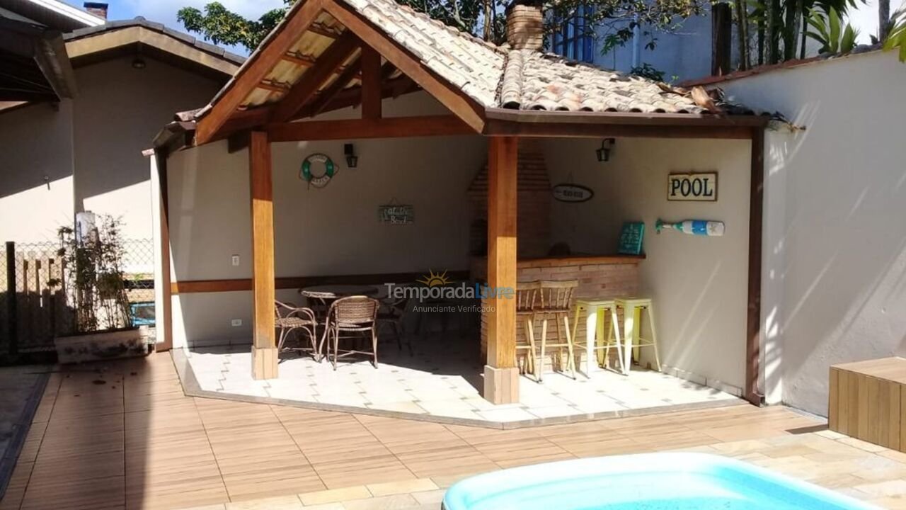 House for vacation rental in Ubatuba (Horto Florestal)