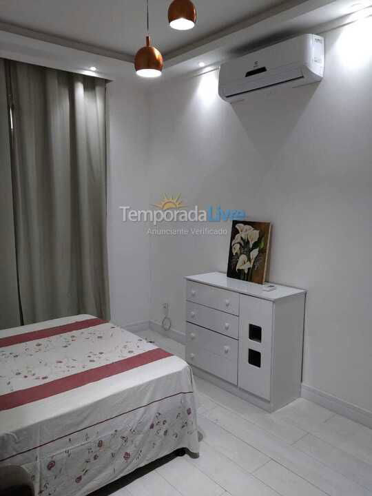 Apartment for vacation rental in Guarujá (Pitangueiras)