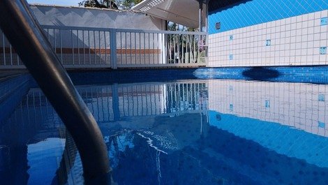 Excellent property - Guarujá - Cove -400 meters from the sea