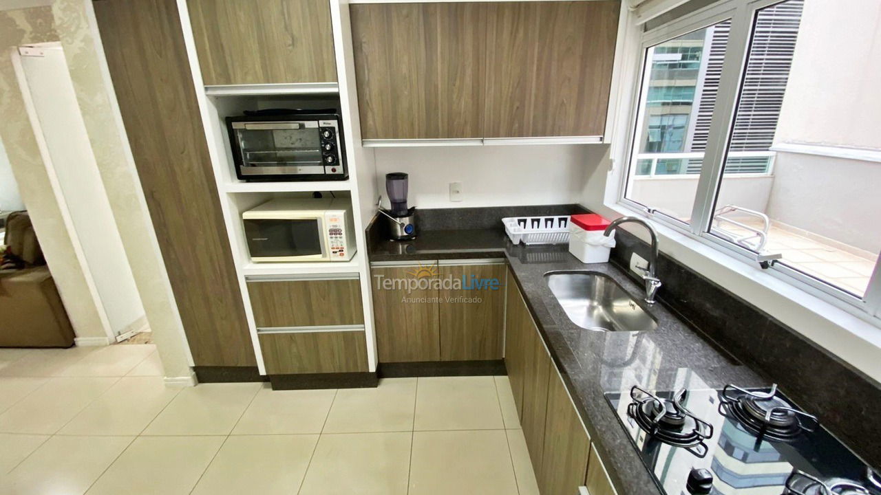 Apartamento para alquiler de vacaciones em Balneário Camboriú (Praia Central)
