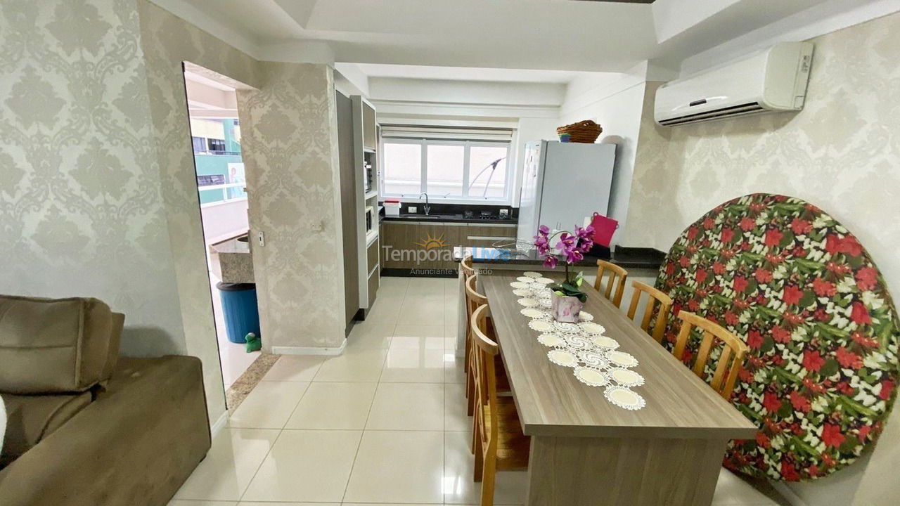 Apartamento para alquiler de vacaciones em Balneário Camboriú (Praia Central)