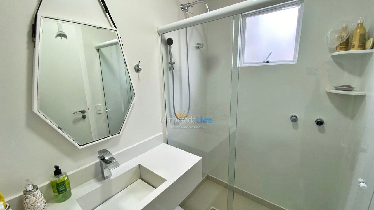 Apartamento para alquiler de vacaciones em Balneário Camboriú (Praia Central)