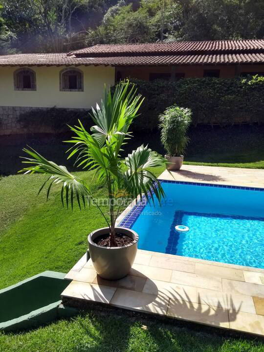 Granja para alquiler de vacaciones em Paty do Alferes (Encanto de Paty)