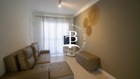 Residential with heated pool in Bombinhas Center! offer
