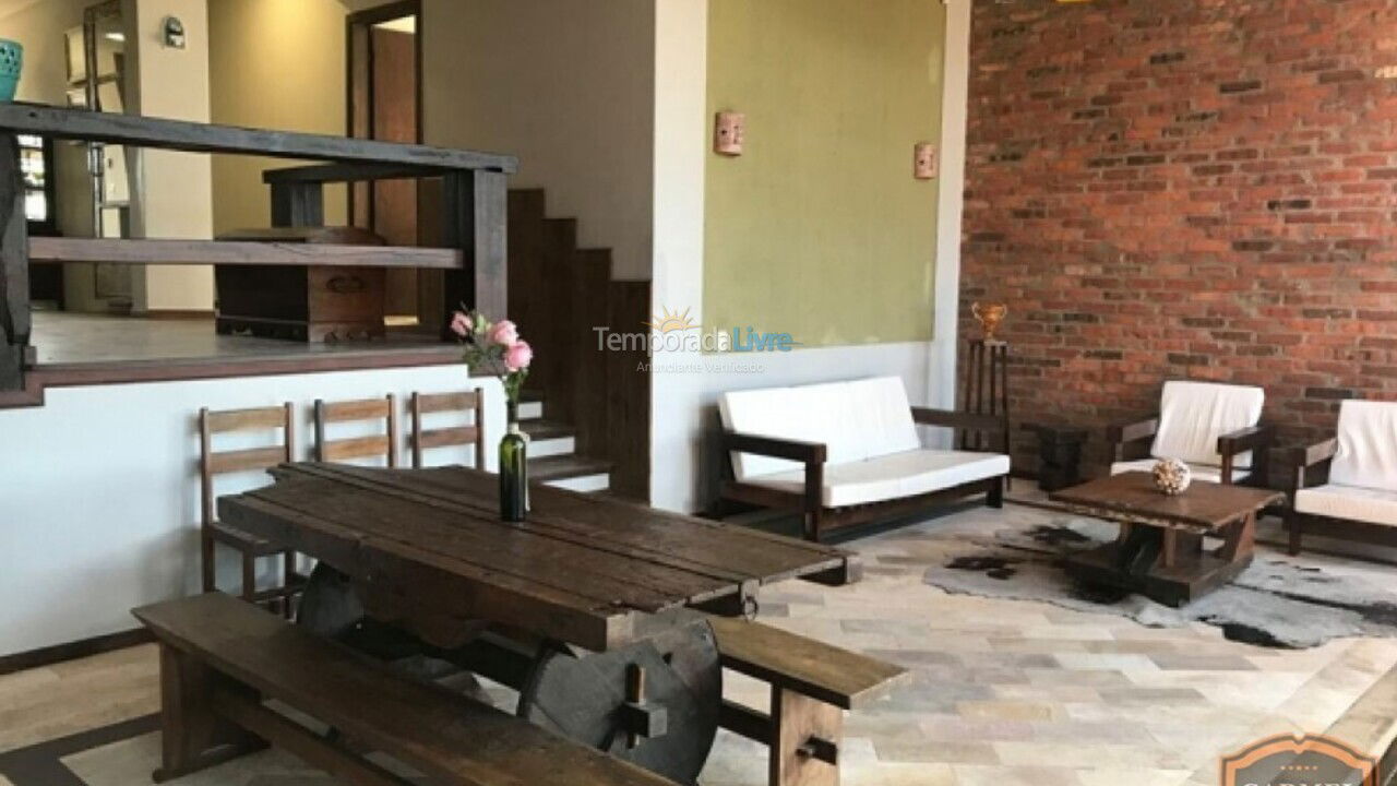 Casa para alquiler de vacaciones em Bombinhas (Mariscal)